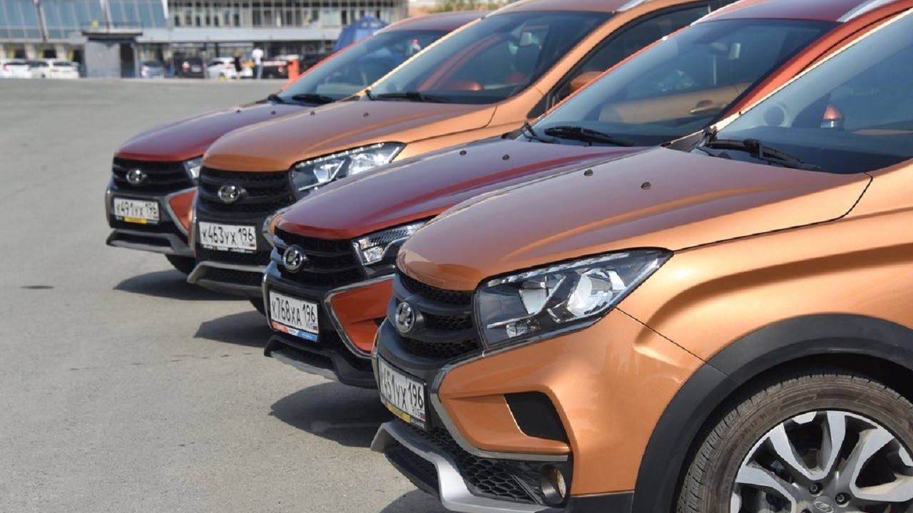 Самые продаваемые авто в России за август